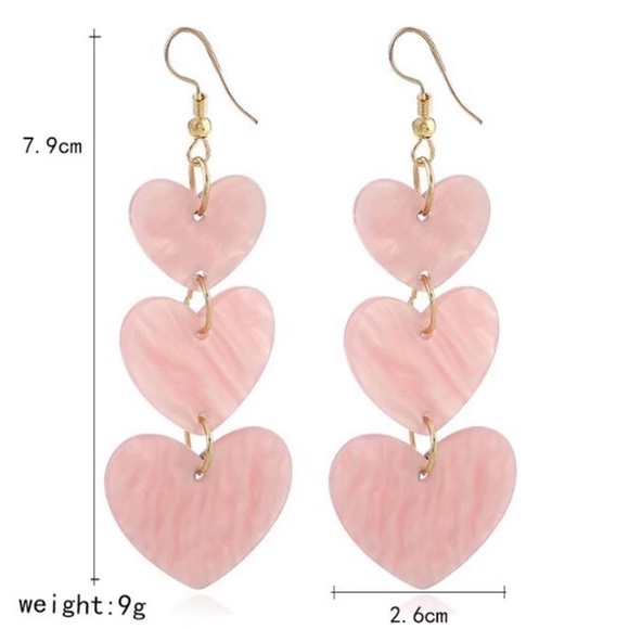 ⭐️Acrylic Pink Heart 💖 Long Earrings - Picture 2 of 5